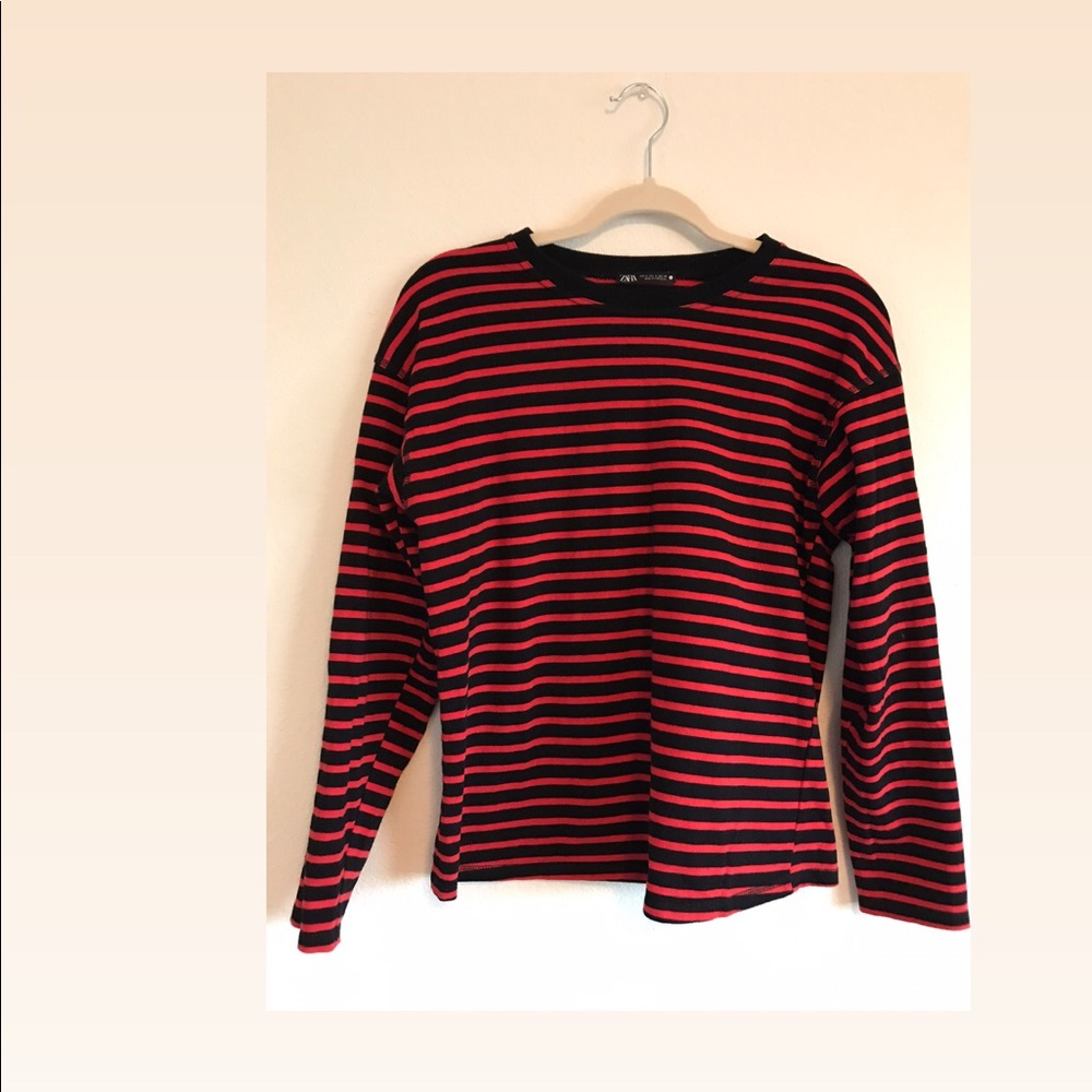 Zara tops small like new